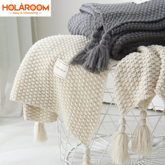 Knitted Blanket with Tassel
